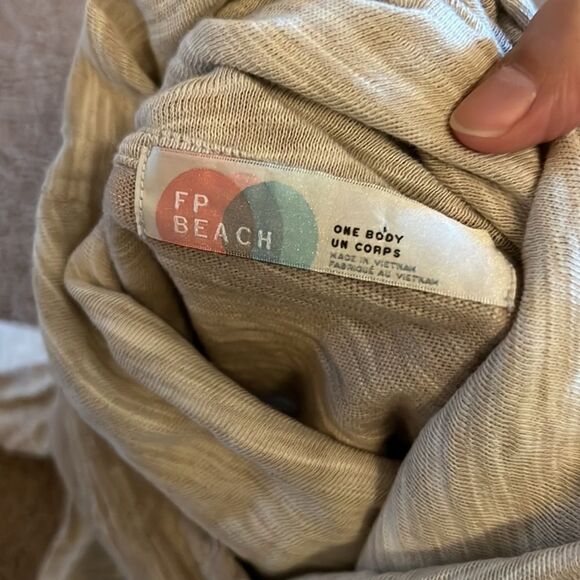 Free people beach cowl neck top os - Picture 6 of 6